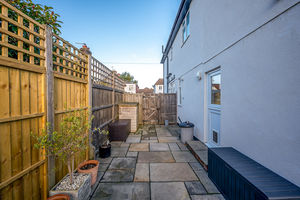 Photo 18- click for photo gallery